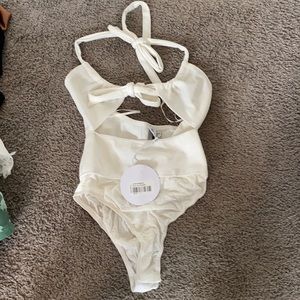 COPY - NWT Princess Polly London Bodysuit